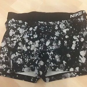 Nike Shorts - Nike Pro Compression Shorts Nike Shorts - Nike Pro Compression Shorts